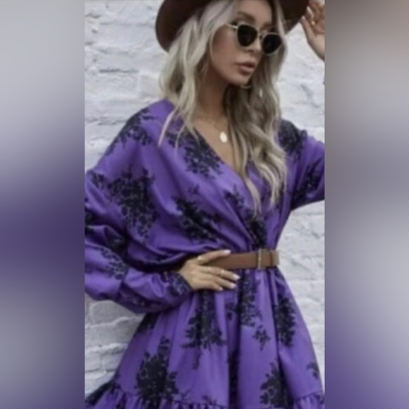BLOGGERS FAVE/ ZARA DRESSES PURPLE/FLORAL PRINT SZ S - Picture 2 of 13